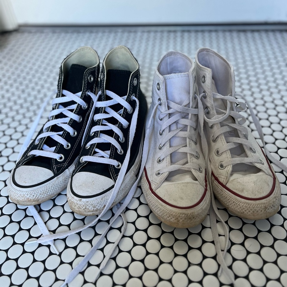 Converse black and white